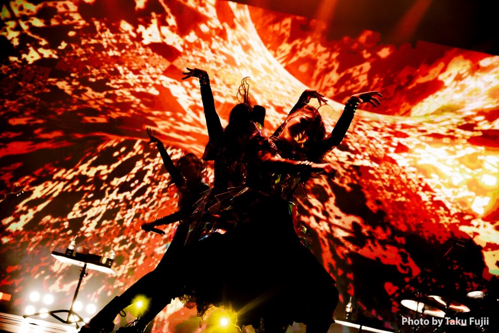 00188_fujiitaku_R51_7668_Photo by Taku Fujii credit