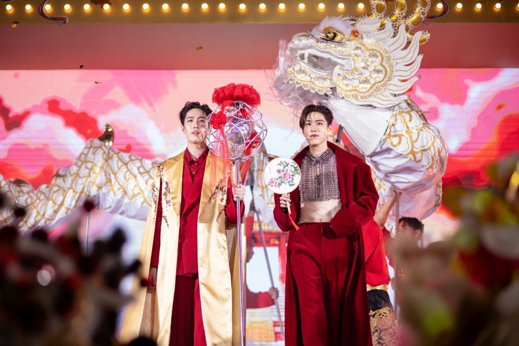 03.ต่อ - ธนภพ และ พีพี - กฤษฏ์ ร่วมฉลองตรุษจีน งาน Siam Paragon A Prosperous Chinese New Year 2025