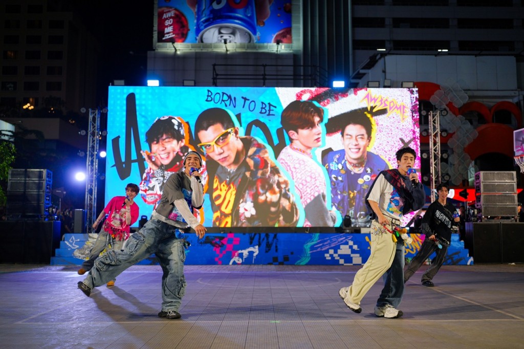 08.35_กิจกรรม Rise up (F)est