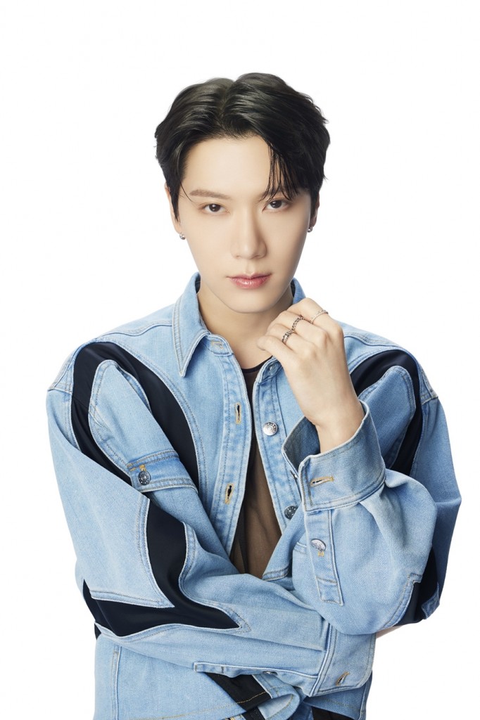 1. TEN X MAYBELLINE