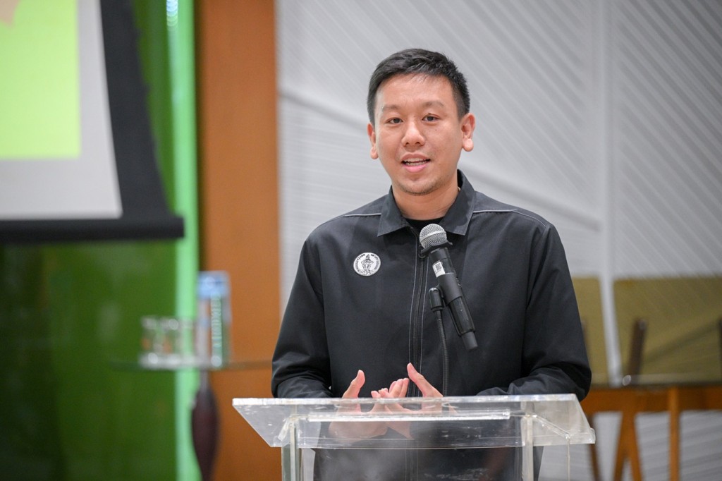 10. คุณศานนท์ หวังสร้างบุญ รองผู้ว่าราชการจังหวัดกรุงเทพมหานคร (กทม.)