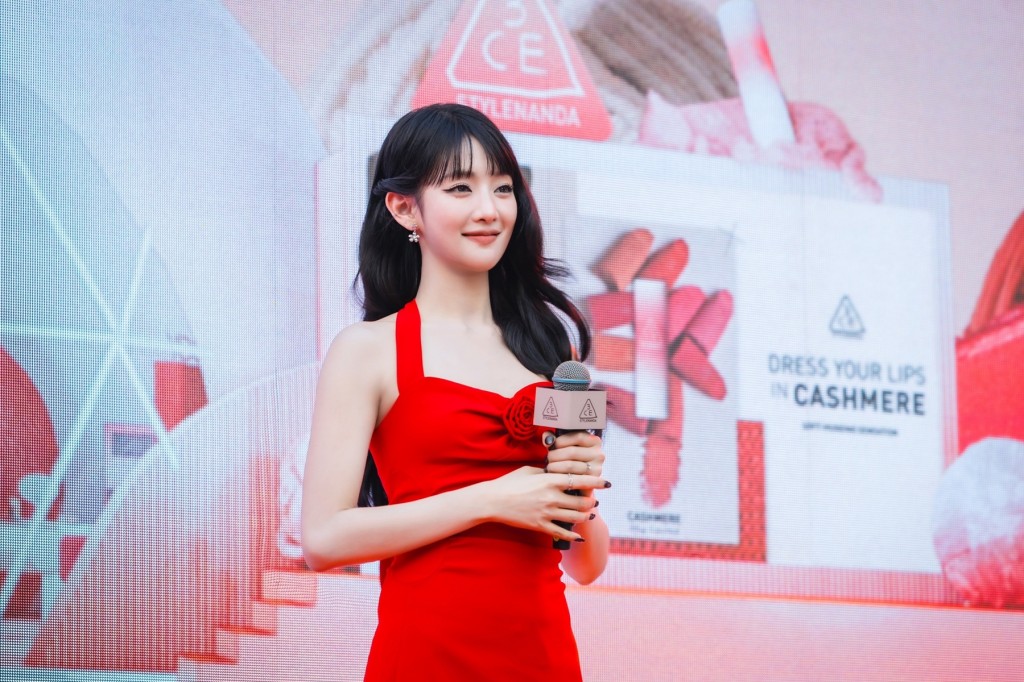 12. MINNIE (G)I-DLE 3CE Asia Ambassador