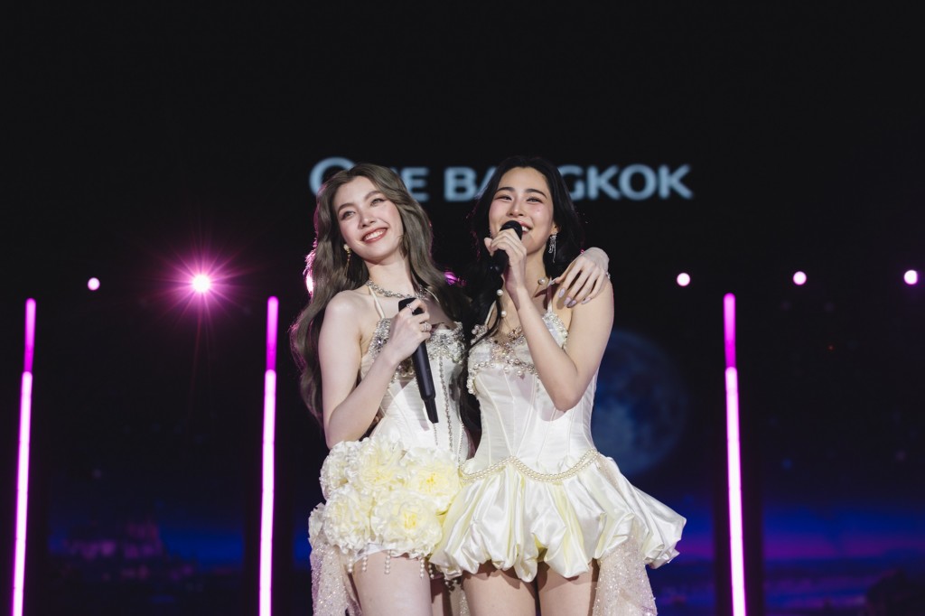 14. Ling & Orm_ONE BANGKOK COUNTDOWN CELEBRATION 2025_1
