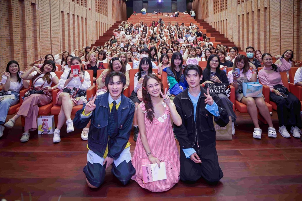 15 Praew Meet _ Read “Lovely Sunday with Thomas _ Kong”_0