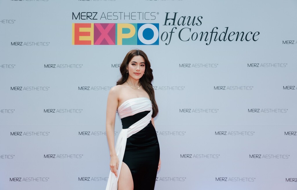 16 คิม - คิมเบอร์ลี แอน โวลเทมัส ร่วมเดินทางพรมแดงงาน Merz Aesthetics Expo