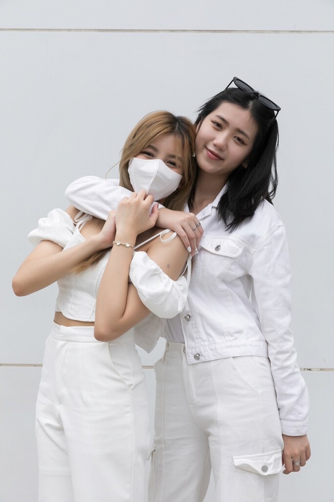 18. แพรวา - พุทธิชา บุญมาศ และ นุ่น - ธัญญพัทธ์ อินยาวิเลิศ คู่รองจาก พี่ว้ากคะ รักหนูได้มั้ย