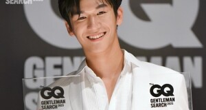 “มอสหลง” สร้างตำนานบทใหม่ครั้งแรก ใน แคมเปญ The GQ Gentleman Search 2023  สุดปลื้ม! คว้า 2 รางวัลใหญ่ Popular Vote และ The Winner