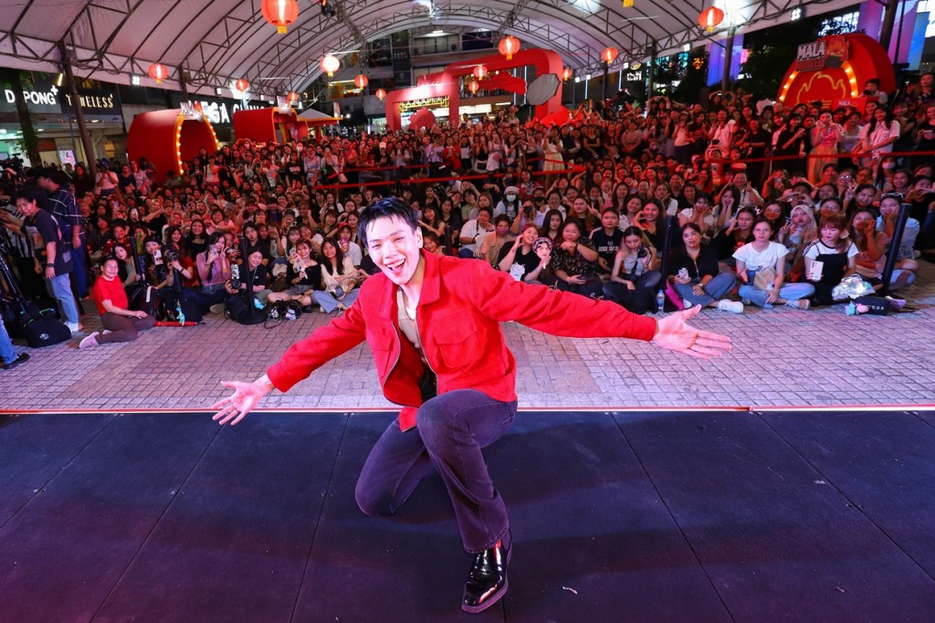 20_ต้าห์อู๋ กับแฟนคลับ_1