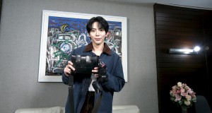 ศุกร์ที่ 22 นี้ หนุ่มฮอต “อัพ-ภูมิพัฒน์” มาเปิดของส่วนตั๊วส่วนตัว     ในรายการ “ไนน์เอ็นฯ” ทางช่อง 9 กด 30