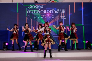 24 มินิคอนเสิร์ตจาก BNK48