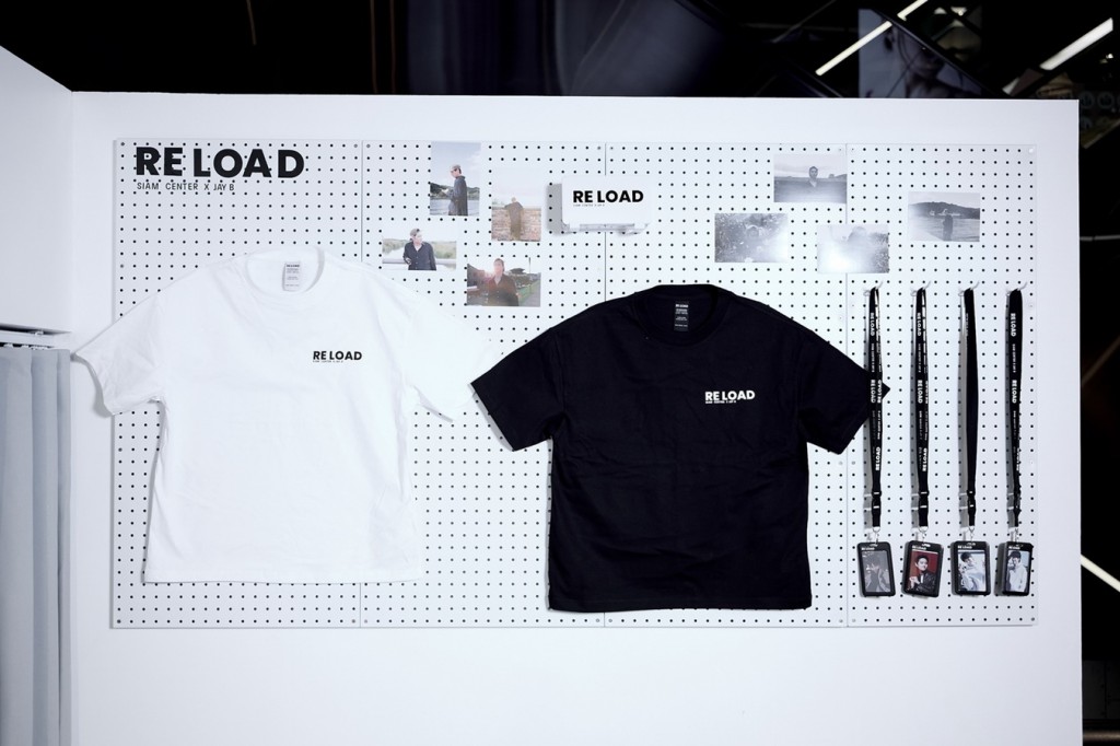 31.Pop Up store
