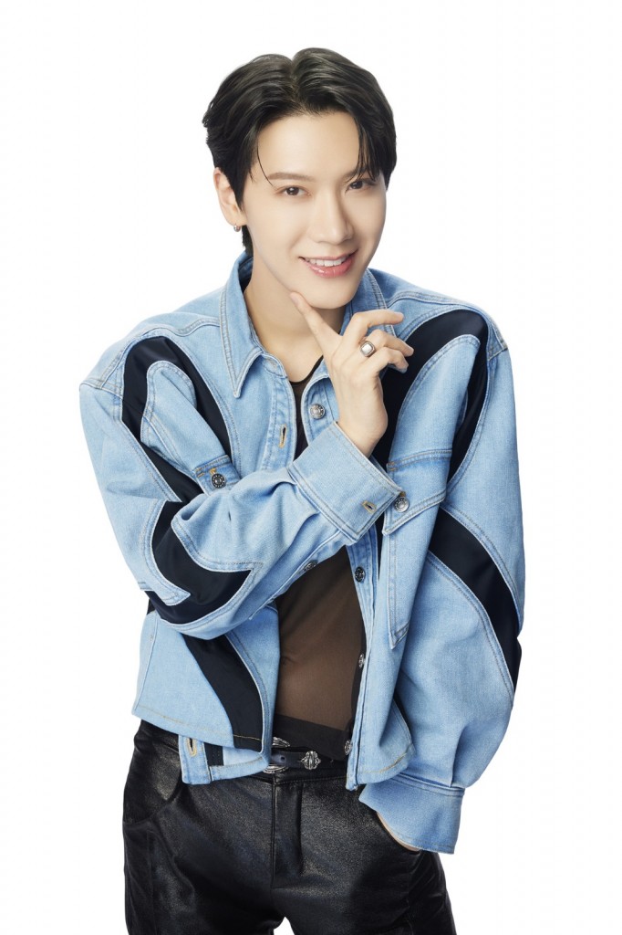 4. TEN X MAYBELLINE
