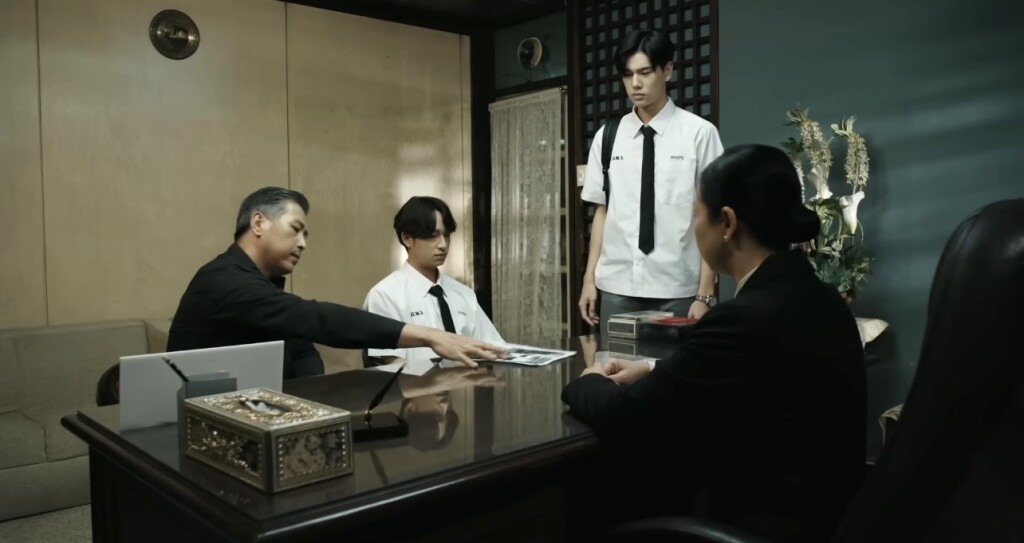 4727B43C-1DD3-4833-BA4B-477FDFEBE36C