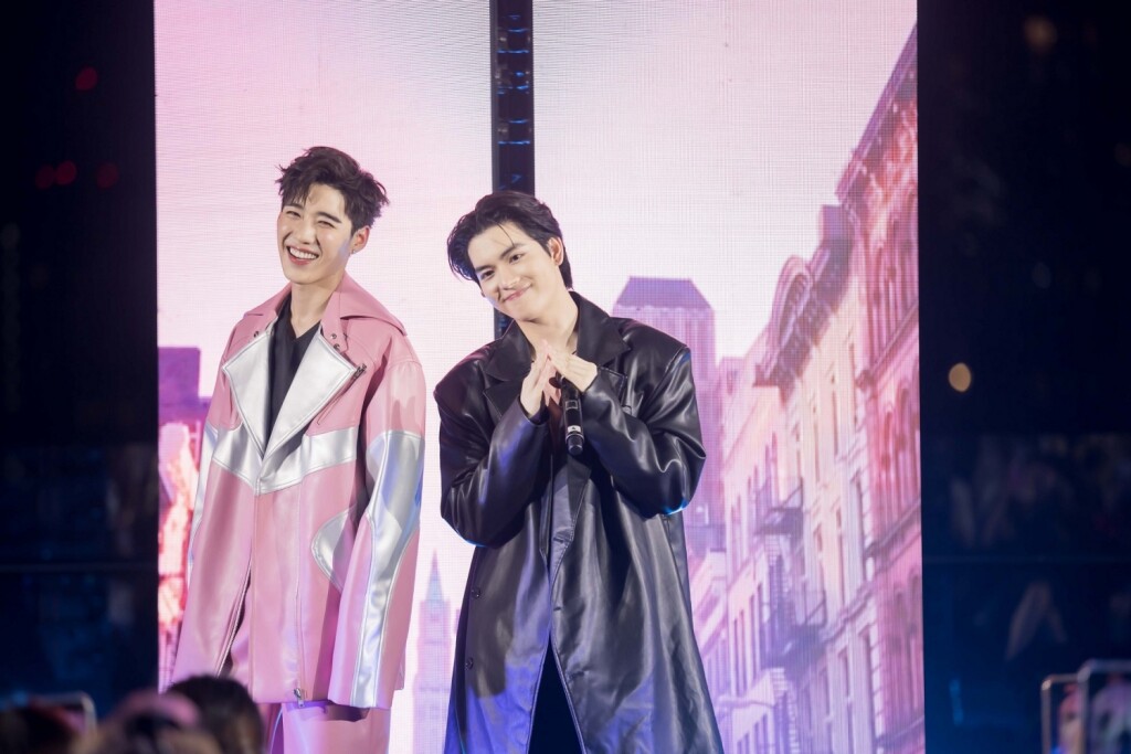 5. งาน AIM HIGH TO THE SKY ดึง 2 ไอดอล พีพี กฤษฏ์ Eyes of Maybelline และ ยอร์ช ยงศิลป์ Special Guest Star ร่วมงาน