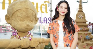 แม่บุญตามาเยือน…ไอคอนสยามแล้วจ้า !!!  โบว์ เมลดา แปลงโฉมเป็นนางสงกรานต์ “ทุงสะเทวี” ปี 2568 ที่ไอคอนสยาม