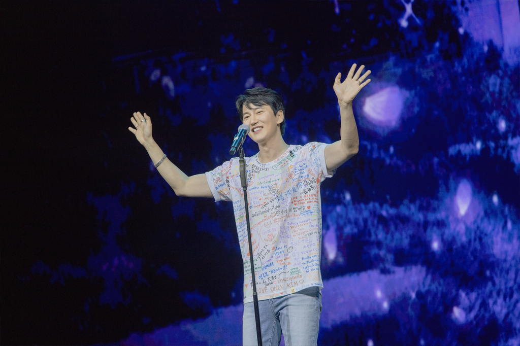 66AD5C05-FA63-42E1-99F2-84254F0B5FD9