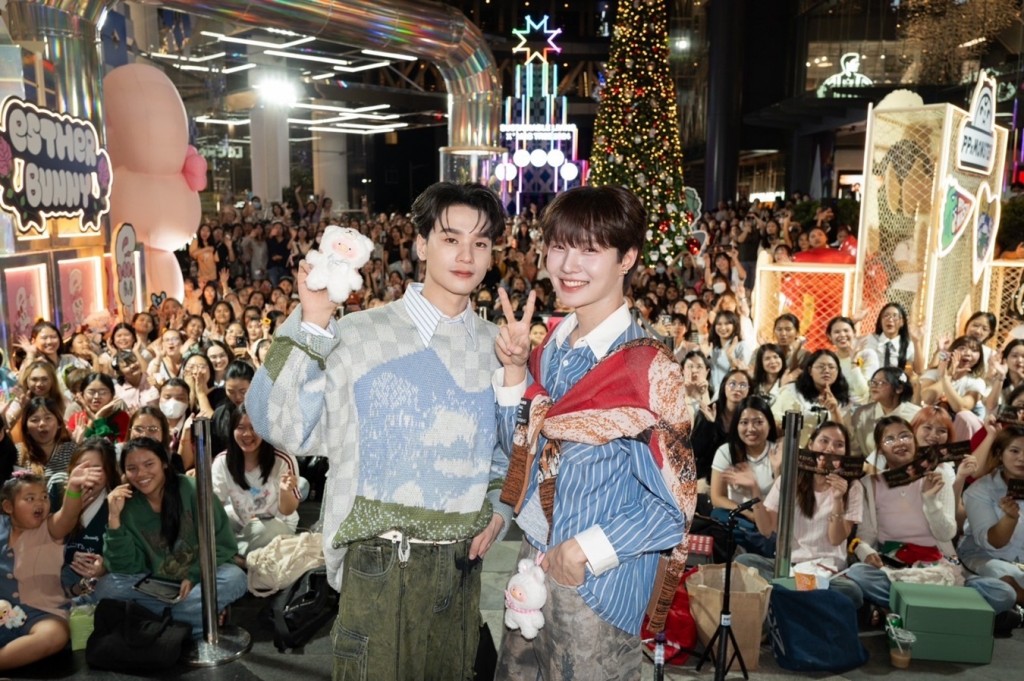 8. KENG & NAMPING จาก Domundi ในงาน Siam Center the magical art (of) toy celebration