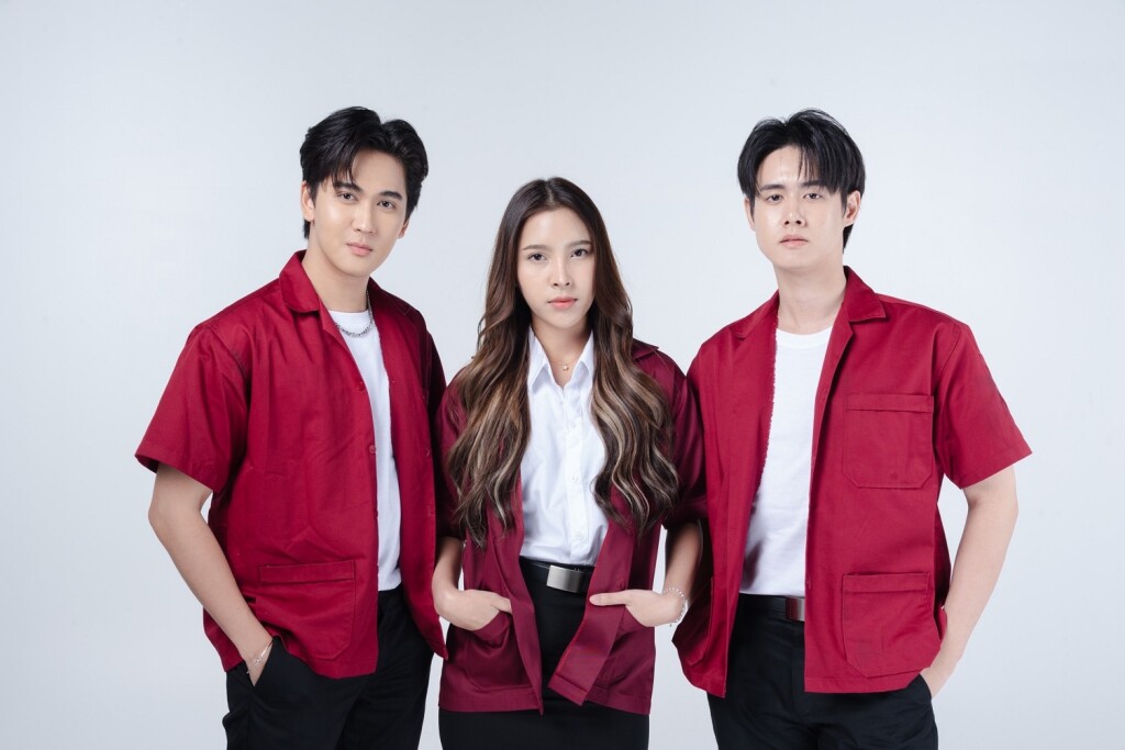 9. โบนัส - เดวี่ - ทอระ จากซีรีส์ยูริ พี่ว้ากคะ รักหนูได้มั้ย