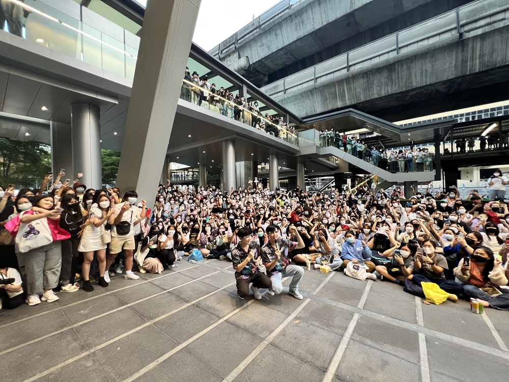 90567228-4330-469D-BC60-79DCEB139E27