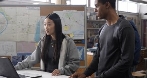 ฉลาดคนเดียวไปทำไม!  ชมตัวอย่างภาพยนตร์ “Bad Genius แบด จีเนียส”  ปฏิบัติการโกงสอบระดับโลก สร้างจากหนังไทยพันล้าน  ลงสนามสอบพร้อมกัน 12 กันยายนนี้ ในโรงภาพยนตร์