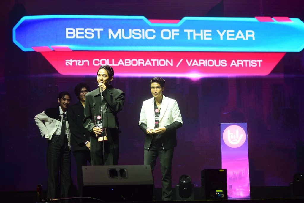 BEST MUSIC OF THE YEAR ( COLLABORATION  VARIOUS ARTISTS