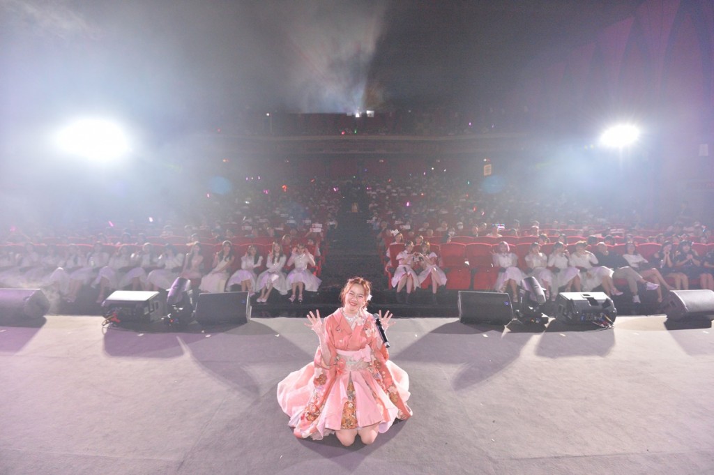 BNK48 (2)