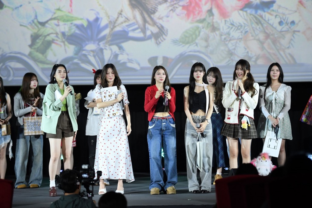 BNK48 (8)