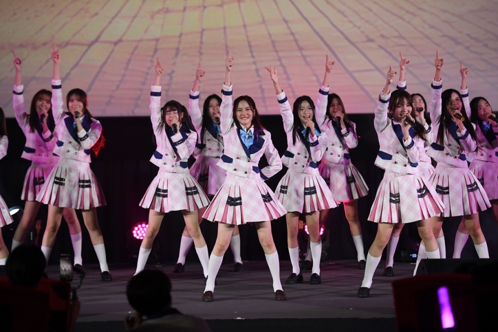 BNK48 (9)