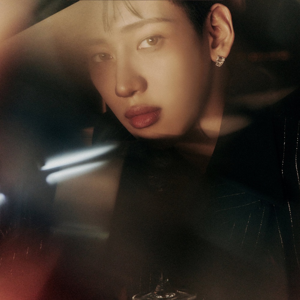 BamBam 'Dancing By Myself' Profile_1_1 ver