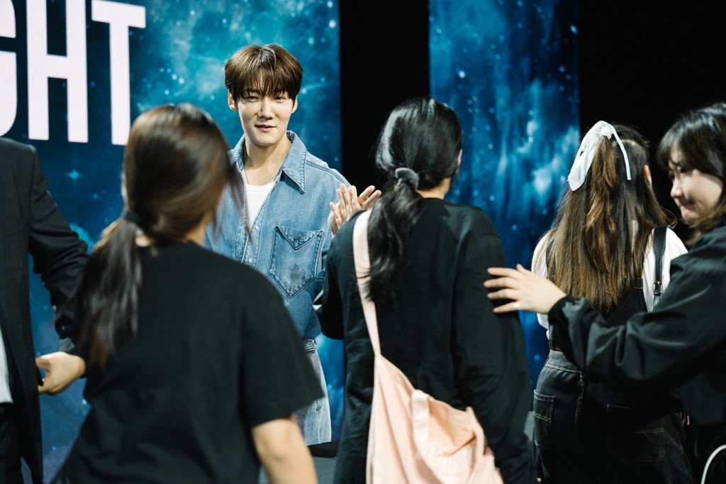 Choi Jin hyuk- (15)