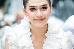แฟชั่นนิสต้าตัวแม่ “ชมพู่ – อารยา” โชว์ไอเท็มเด็ดหอมทะลุตู้ แฟชั่นนิสต้าตัวแม่ “ชมพู่ – อารยา” โชว์ไอเท็มเด็ดหอมทะลุตู้