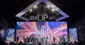 สุดอลังการ “ดูมันดิ” เสิร์ฟความยิ่งใหญ่ในงาน DMD LINE UP 2025+ “GLOW UP”  อัดแน่นความสนุกผ่านซีรีส์คุณภาพ เปิดตัวโปรเจกต์ใหม่ที่กล้าลงทุนเพื่อสัมผัสความสุขแบบใหม่