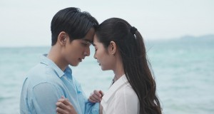 ฟินหนัก! “พีค-มิ้นท์” โชว์จูบหวานฉ่ำกลางทะเล ส่ง “ดุจอัปสร” พุ่งติดเทรนด์ X 3 วันรวด!