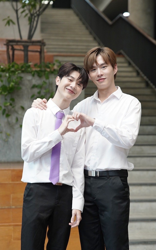 FOUREVER YOU เพราะรักนำทาง (14)