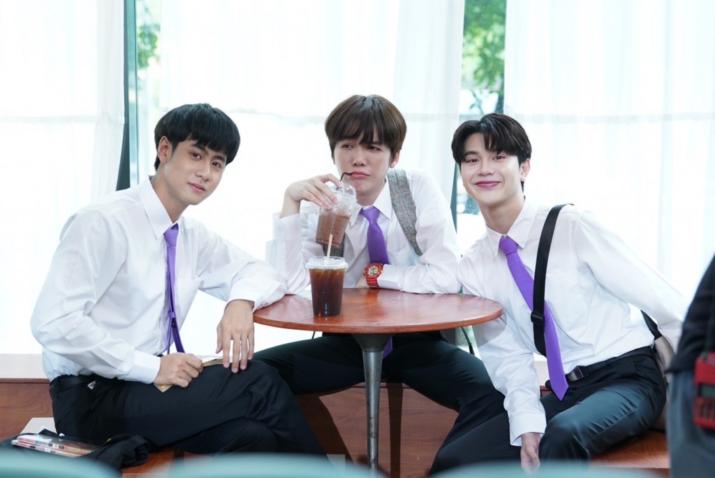 FOUREVER YOU เพราะรักนำทาง (5)