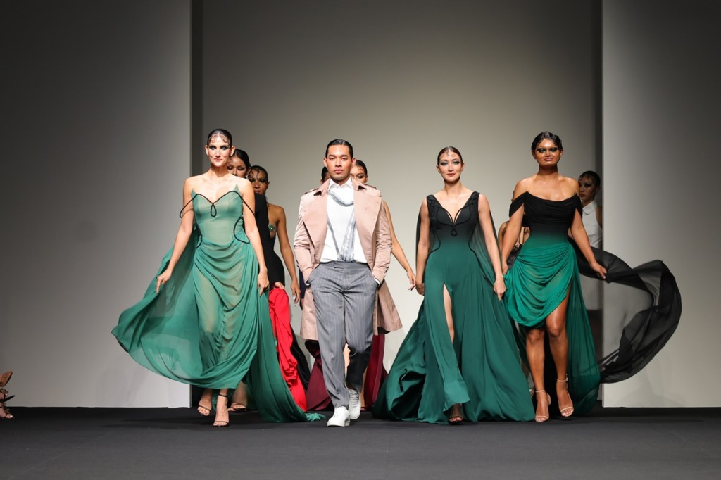 Fashion Show (80)