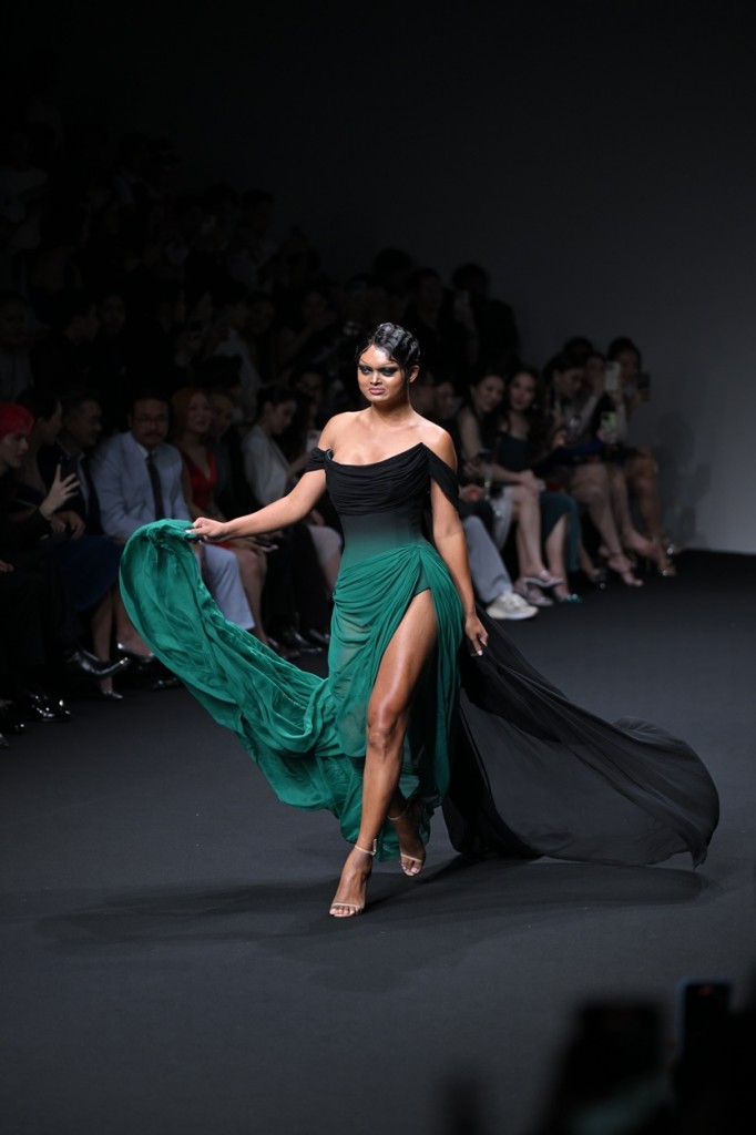 Fashion Show (88)