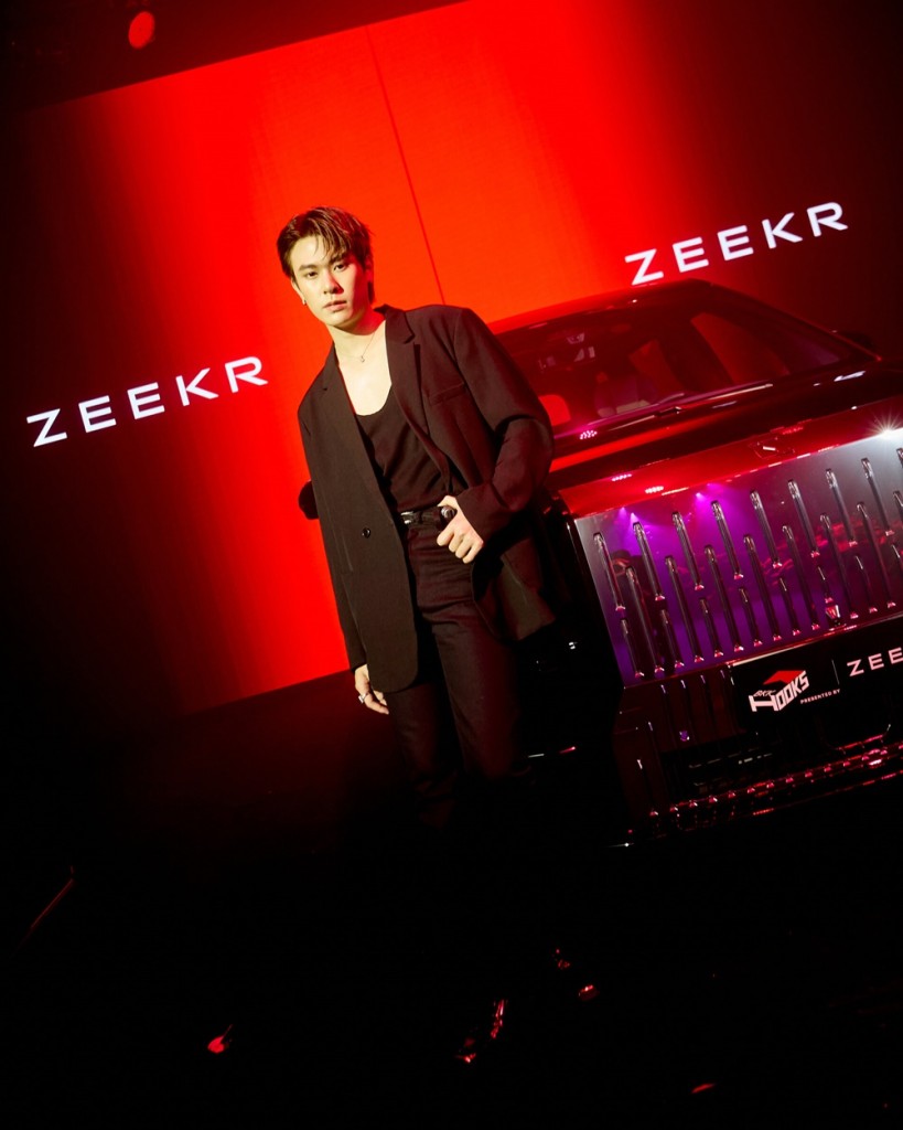Friends of ZEEKR X_5