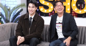 คุยแซ่บShow:”ดู๋ สัญญา”ควงลูกชาย”เอม สรรเพชญ์”เปิดใจครั้งแรกหลังเข้าวงการ ไม่หวั่นโดนเปรียบเทียบ!? ย้อนเล่าตอนเด็กเคยโดนบูลลี่ เพราะตัวเล็ก-ภาษาอังกฤษไม่แข็งแรง