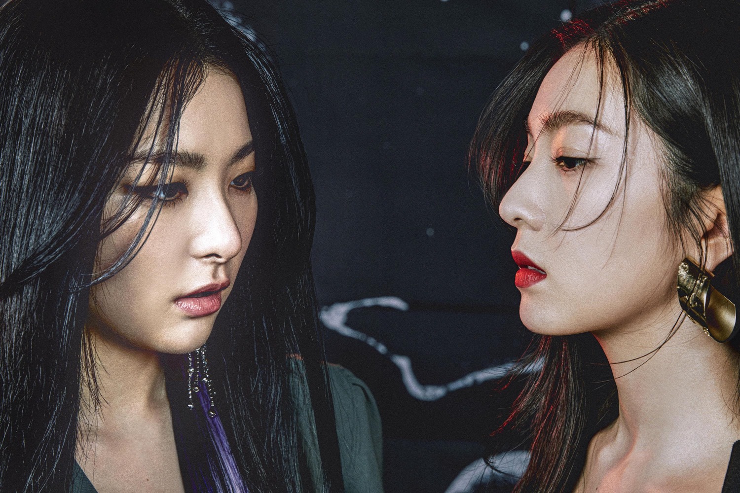 [Image 2_Red Velvet - IRENE & SEULGI] The 1st Mini Album 'Monster'