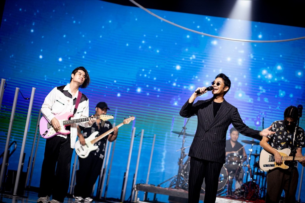 InWhitetation Fanmeet_-3155