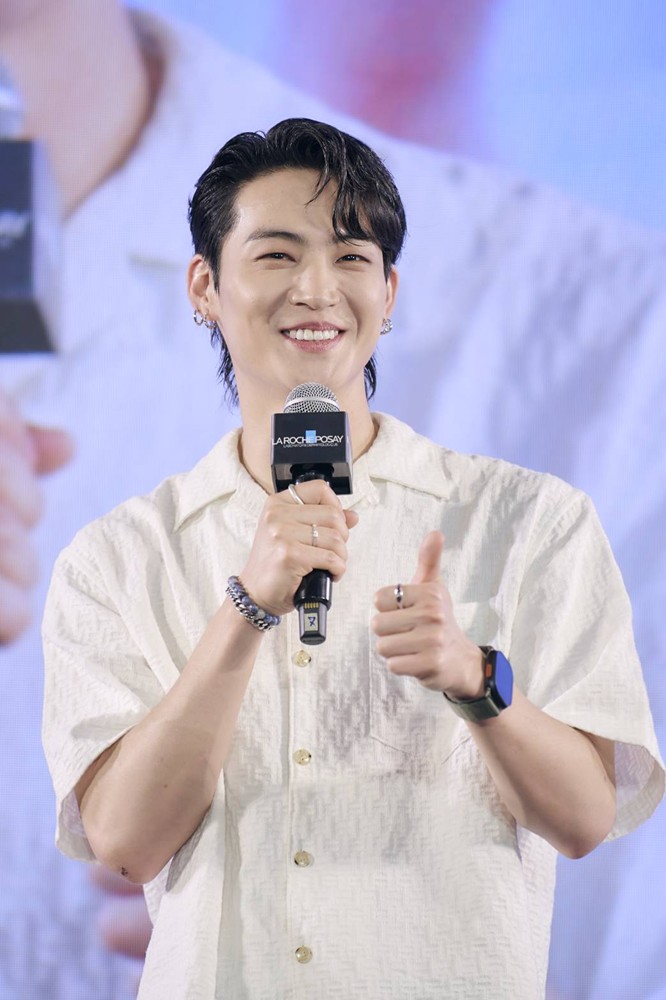JAY B  GOT7_2
