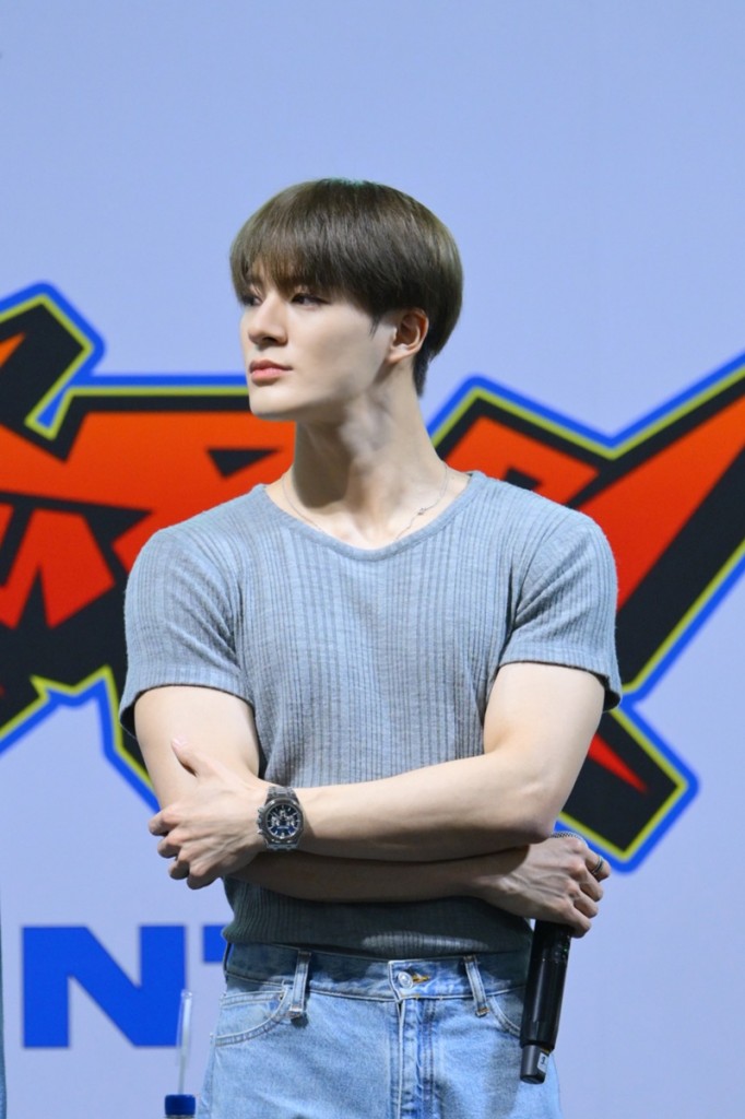 [JENO ภาพที่ 2] งาน Shopee x NCT DREAM _Go Back To The Future_ FANSIGN & FAN EVENT