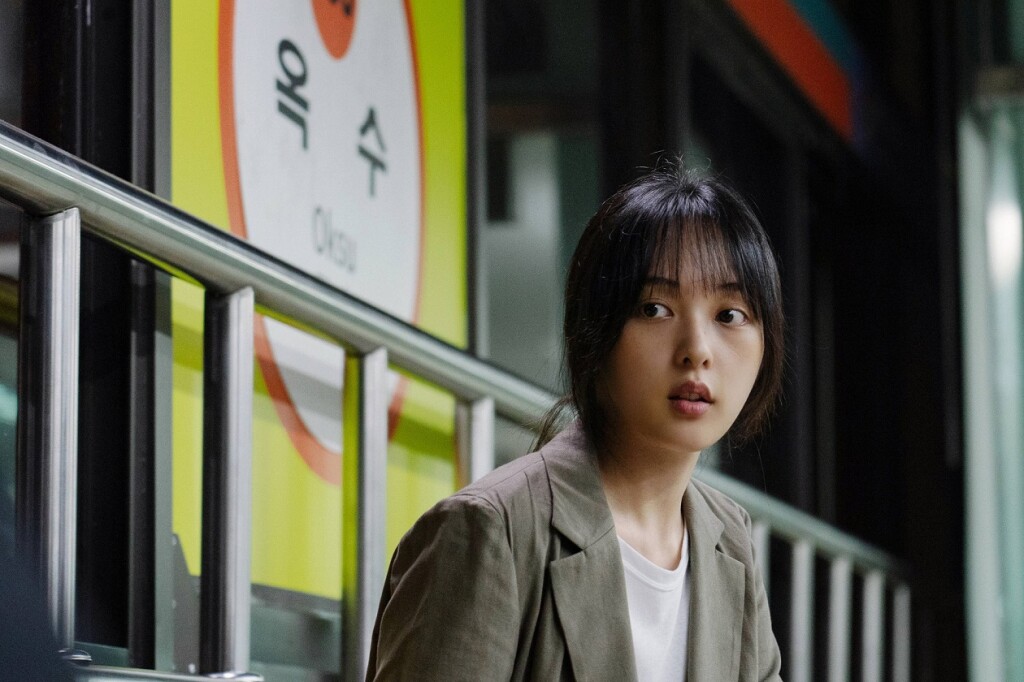 Kim Bo-ra(คิมโบรา)  รับบท Na-young(นายอง) 2