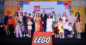 เบลล่า ราณี นำทีมเหล่าสาวก LEGO ตัวยง กลัฟ คณาวุฒิ, ออฟ จุมพล, กัน อรรถพันธ์, นนน กรภัทร์, โอบ โอบนิธิ และครอบรัวดารา เปิดตัว LEGO® Certified Store แห่งที่ 5 ในประเทศไทย และครั้งแรกกับคอนเซ็ปใหม่ ณ เซ็นทรัลเวิลด์