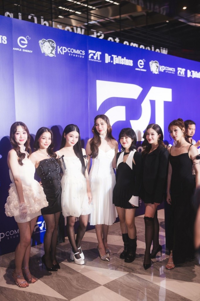 LINE_ALBUM_FRT_241122_17