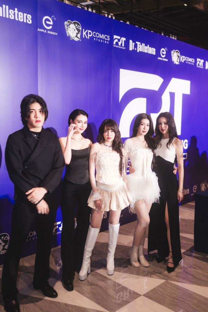 LINE_ALBUM_FRT_241122_18