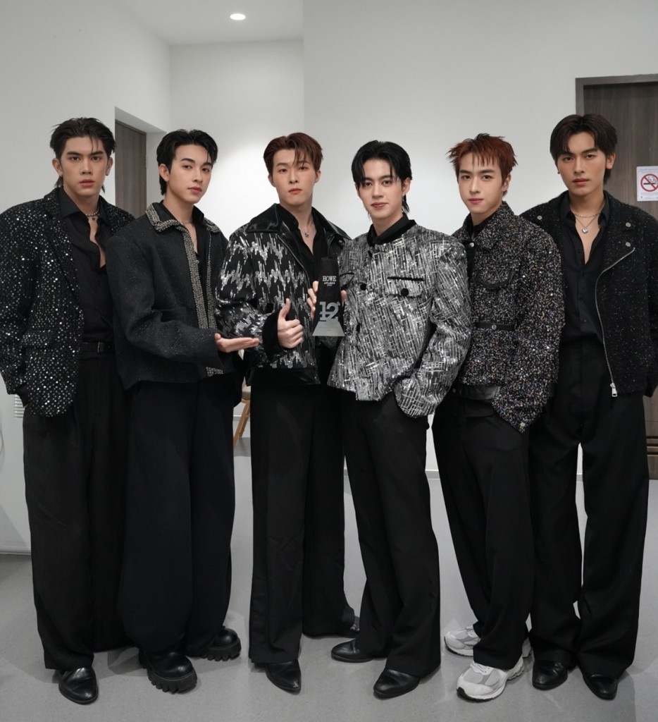 LINE_ALBUM_ถ้วยรางวัลคนที่ไม่ได้มารับ_241007_4