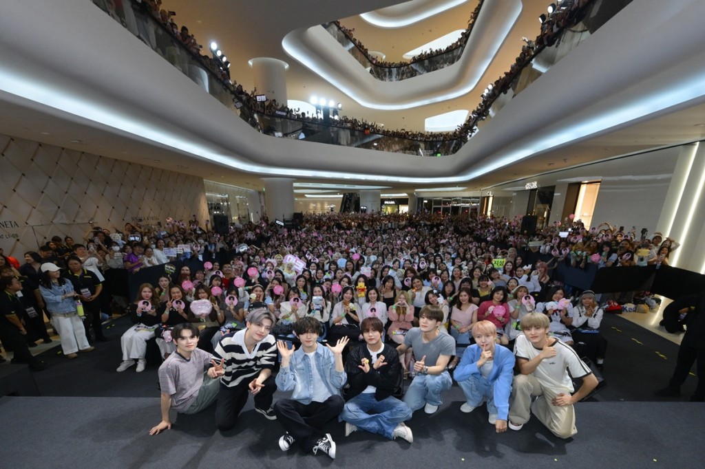 [NCT DREAM ภาพที่ 3] งาน Shopee x NCT DREAM _Go Back To The Future_ FANSIGN & FAN EVENT