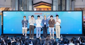 NCT WISH (เอ็นซีที วิช) สุดป็อป ! แจกความสดใสให้แฟนคลับชาวไทย JOY กันล้นห้าง  ในงานแถลงข่าวและงานแจกลายเซ็น ‘JOY CLUB x NCT WISH ‘poppop’ FANSIGN in BANGKOK’